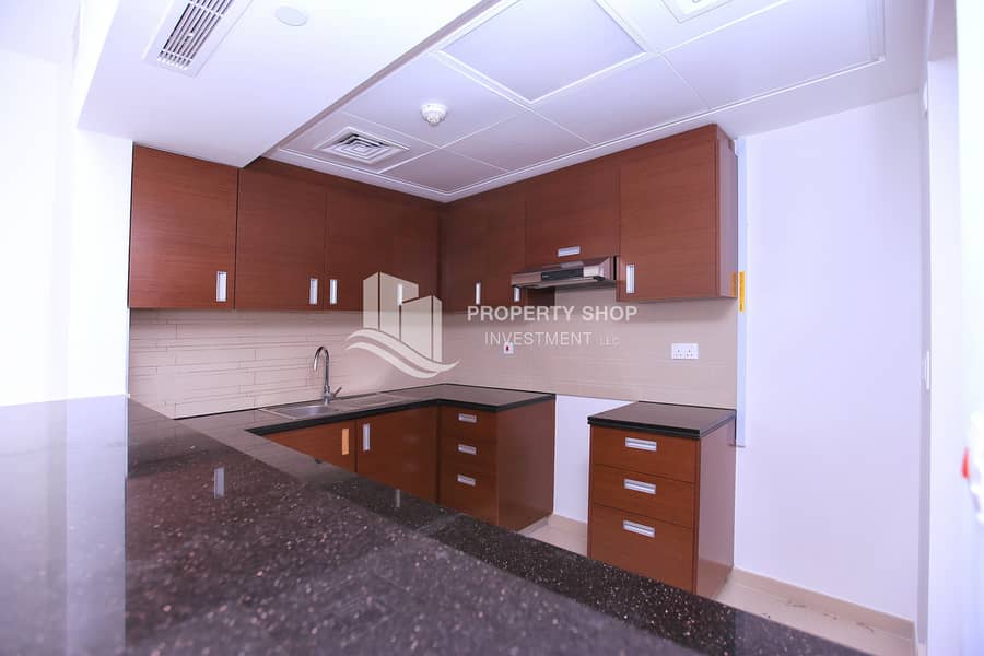 10 1-bedroom-apartment-al-reem-island-shams-abu-dhabi-gate-tower-3-kitchen-2. JPG