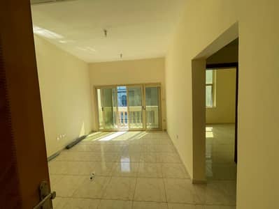Apartment for Rent in Sharjah - Al Majara (1 Bedroom and Living Room)