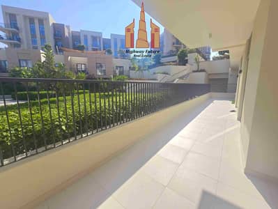 2 Bedroom Flat for Sale in Al Khan, Sharjah - 20250318_154840. jpg