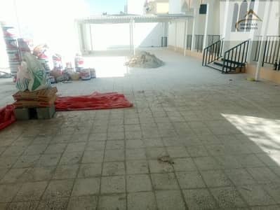 Salacious 5Bhk villa Just 80k One Big Hall One Majlis Master room 6Bath Room Car parking erea Ready to Move For Family