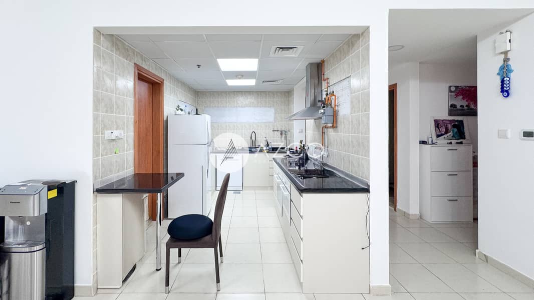10 AZCO REAL ESTATE 1-. jpg