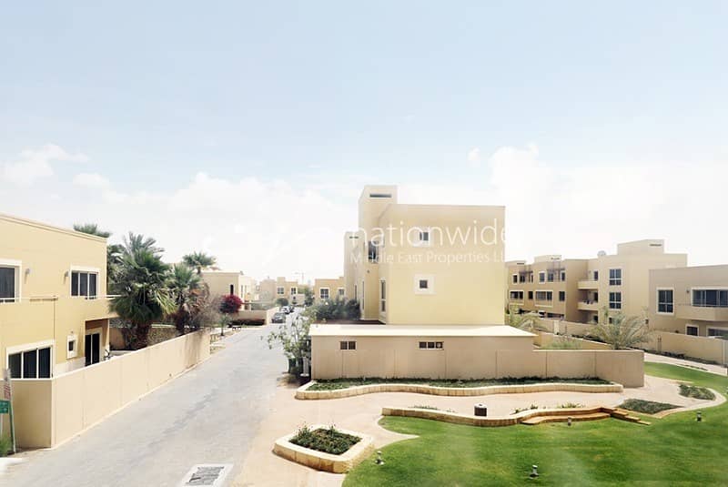 Huge 4 BR Townhouse Type A + Rental Back Huge 4 BR Townhouse Type A + Rental Back