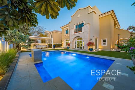 5 Bedroom Villa for Sale in Dubai Sports City, Dubai - Immaculately Upgraded - C1 - Park View