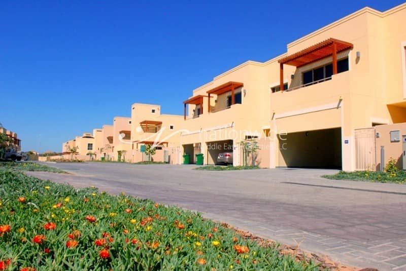 5BR Deluxe Villa | Maid's + Private Pool 5BR Deluxe Villa | Maid's + Private Pool