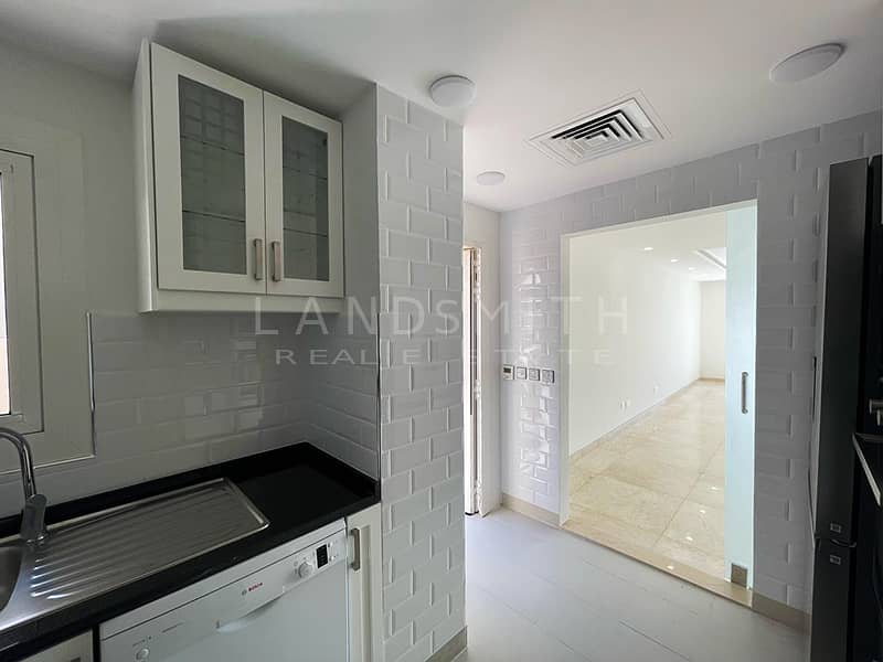22 156 (17) copy. jpg