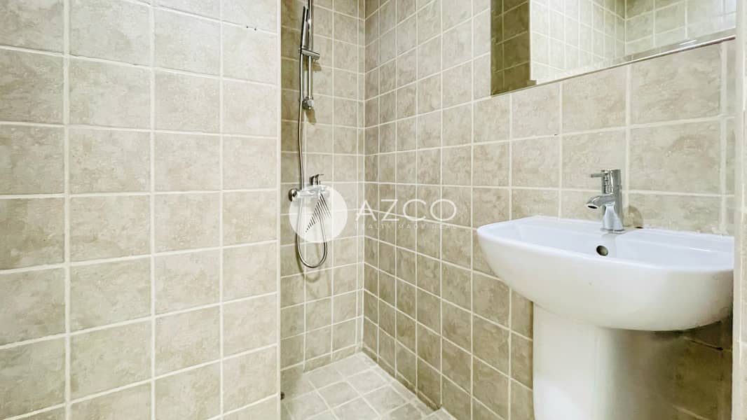 35 AZCO REAL ESTATE-39. jpg