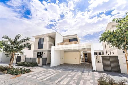 5 Bedroom Villa for Rent in Tilal Al Ghaf, Dubai - 5BR Plus Maids | Top Tier Deal | Unfurnished