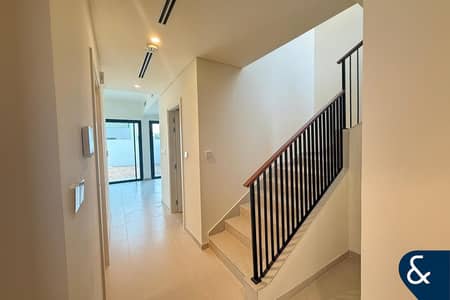 3 Bedroom Villa for Rent in Dubai South, Dubai - 3 Beds | Modern Layout | Close to Amenities