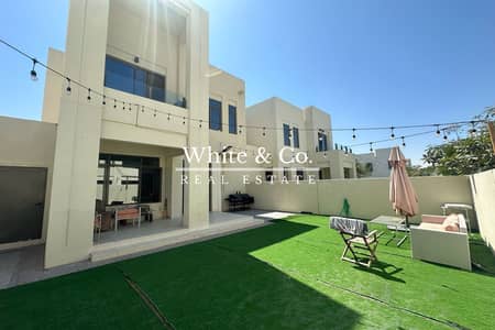 3 Bedroom Villa for Rent in Reem, Dubai - Upgraded  | Near Pool | Available Soon
