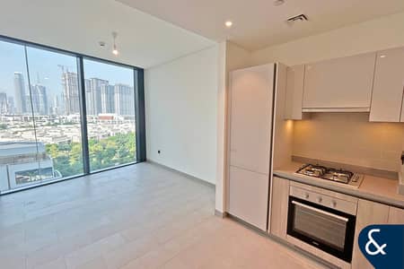 1 Bedroom Flat for Sale in Sobha Hartland, Dubai - Study Room | Burj Khalifa View | Mid Floor