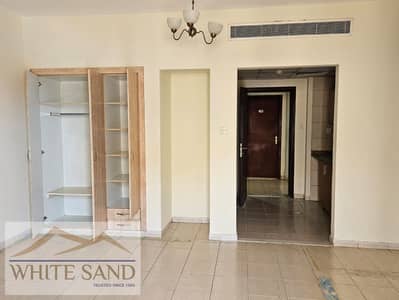 MOROCCO   Cluster  I   Ready To Move    |   With Balcony  |    BUS  STOP