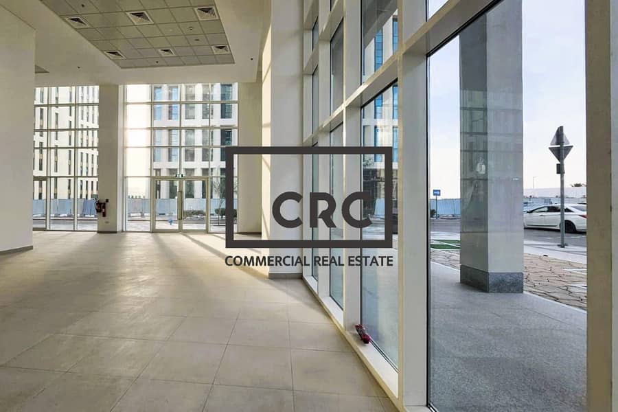 Fitted | 217 QM | Road Facing | Good Location Fitted | 217 QM | Road Facing | Good Location