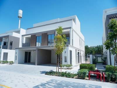 4 Bedroom Villa for Rent in Tilal Al Ghaf, Dubai - Single row | Open kitchen | Multiple Cheques