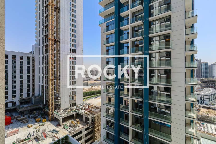 17 JVC - 007 Building - Residence-5562. jpg