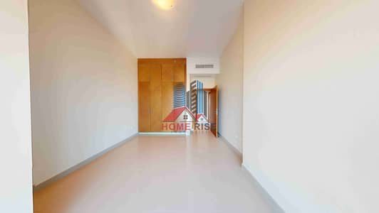 Luxury apartment 2bhk with wardrobes balcony with all amenities parking free