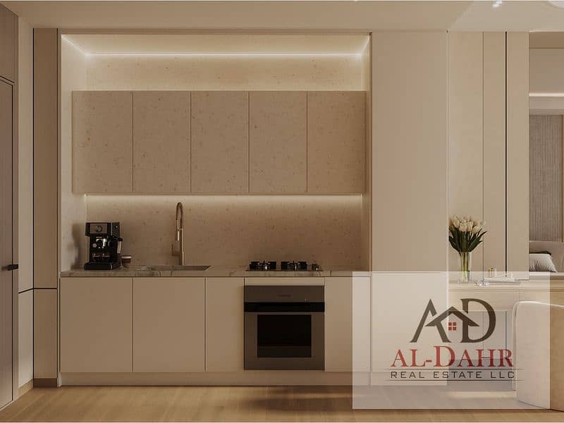 8 Kitchen 1. jpg