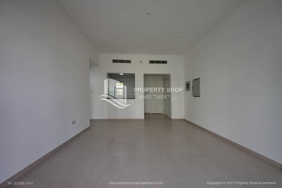 3 2-bedroom-abu-dhabi-al-ghadeer-terrace-apartment-dining-area. JPG
