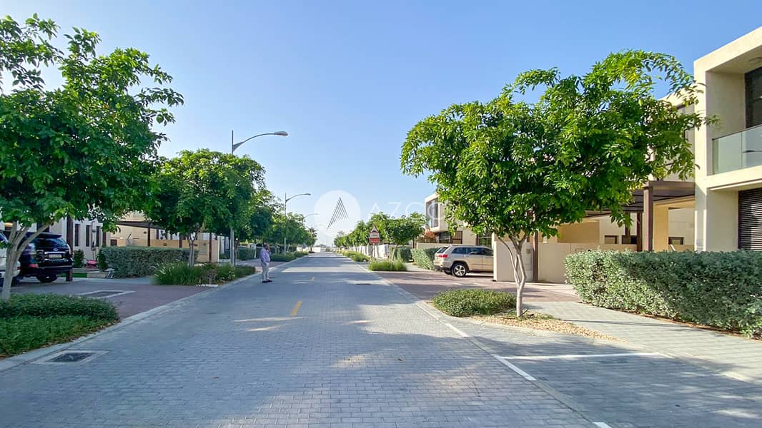 25 AZCO REAL ESTATE-23. JPG