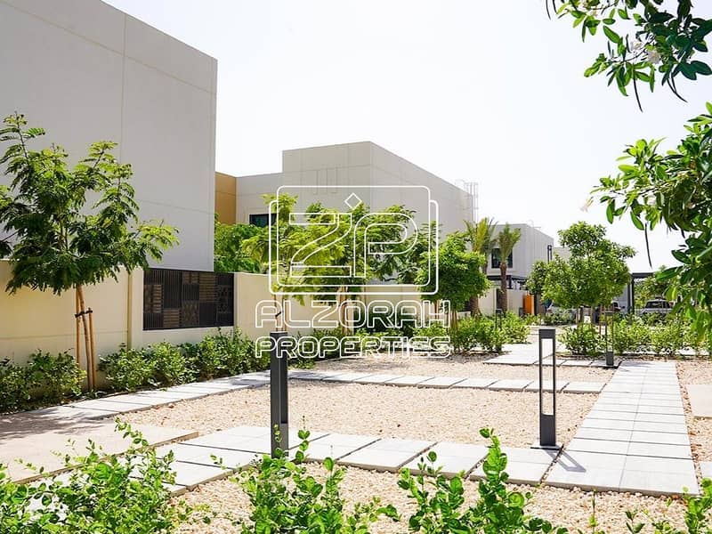 3 garden. jpg