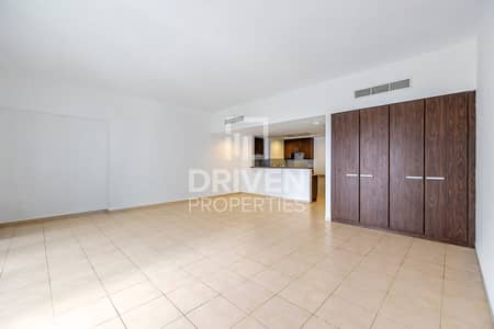 Vacant Unit | Spacious Layout | Motivated Seller
