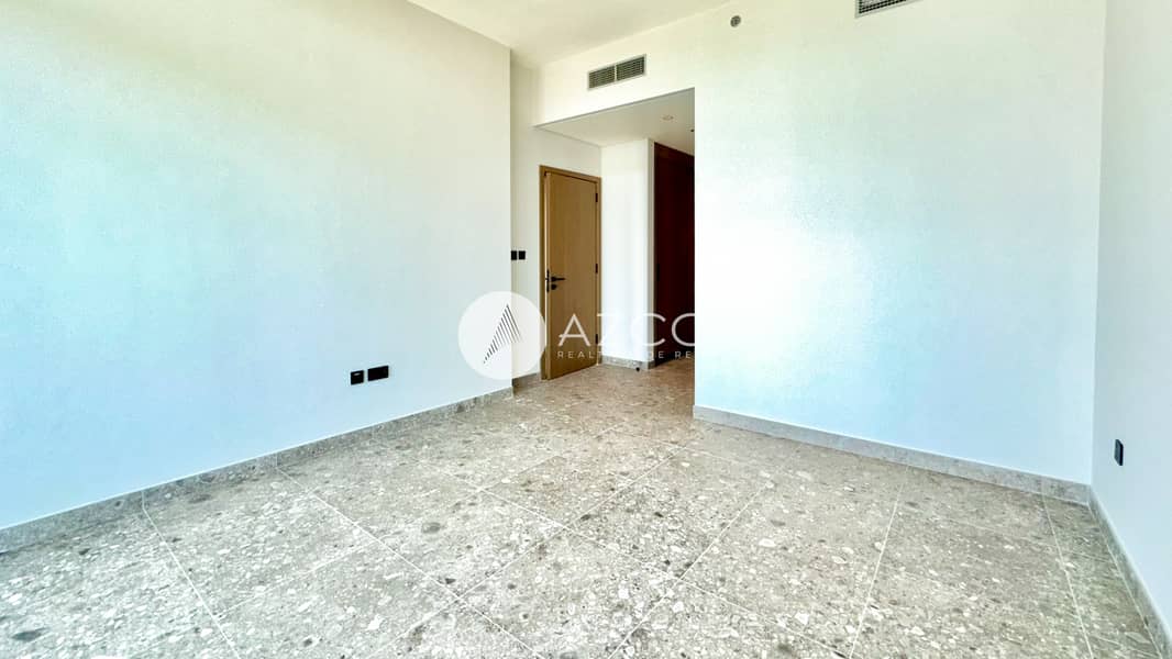 5 AZCO REAL ESTATE-8. jpg