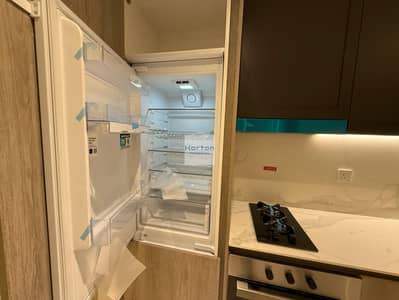 استوديو  للايجار في قرية جميرا الدائرية، دبي - WhatsApp Image 2025-03-21 at 14.06. 01_ed26d3a4. jpg