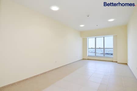 2 Bedroom Apartment for Sale in Dubai Marina, Dubai - Rented | Middle Floor | Sea Views | 05 Series