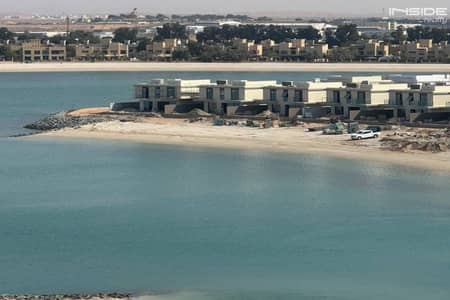1 Bedroom Flat for Sale in Al Hamra Village, Ras Al Khaimah - Elegant 1-Bedroom Apartment in Marina Residences