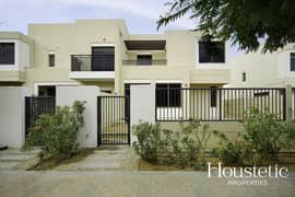 SINGLE ROW | VACANT SEPT | LARGE PLOT