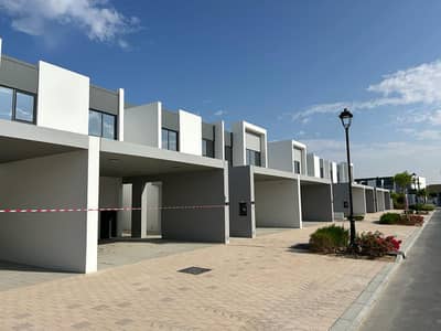 3 Bedroom Townhouse for Sale in Dubailand, Dubai - WhatsApp Image 2023-12-12 at 13.33. 49_2e4cfe25. jpg