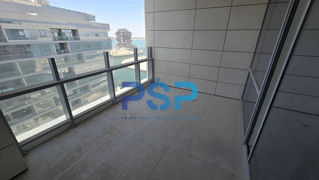 10 Balcony1. jpg