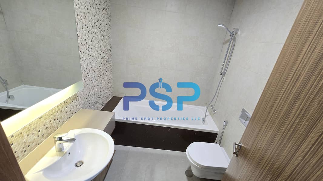 11 bathroom1. jpg