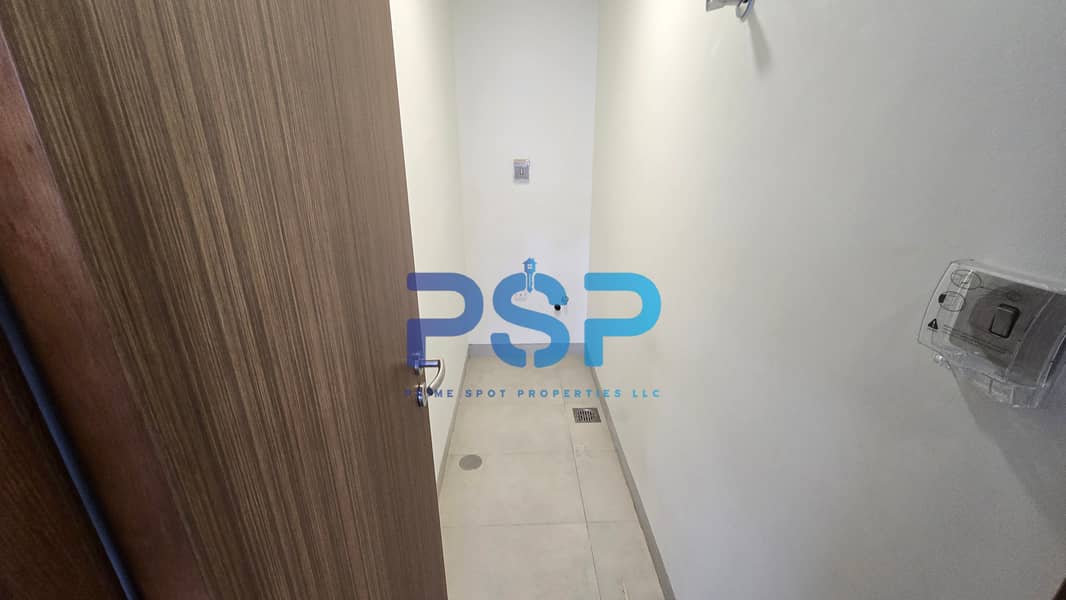 19 powder room. jpg