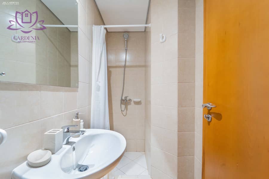 29 maid's bath 1. jpg