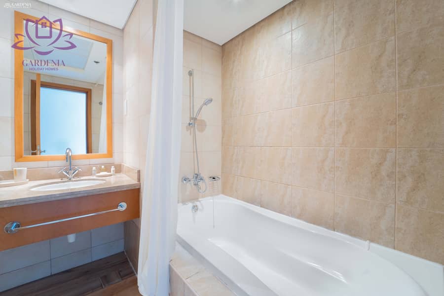 27 bath 2 1. jpg