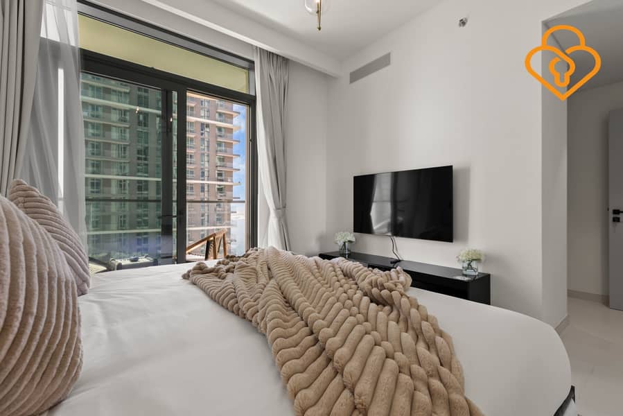 16 Emaar Beach Front-6. jpg