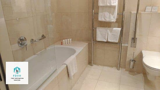 3 BATHROOM2. jpg
