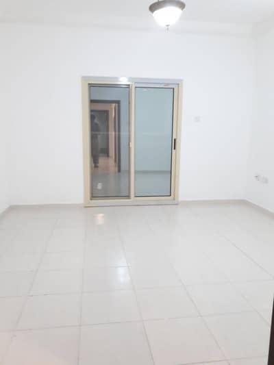 2 Bedroom Flat for Rent in Al Nahda, Sharjah - Very Cheap Spacious 2BHK Unit with Master Bedroom, Balcony, 3 bath, easy to Dubai, in just 33k. 2 Bedroom Flat for Rent in Al Nahda, Sharjah - Very Cheap Spacious 2BHK Unit with Master Bedroom, Balcony, 3 bath, easy to Dubai, in just 33k.