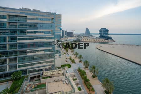 Ready to move / Luxurious Apartment / Best for Investment /Good ROI