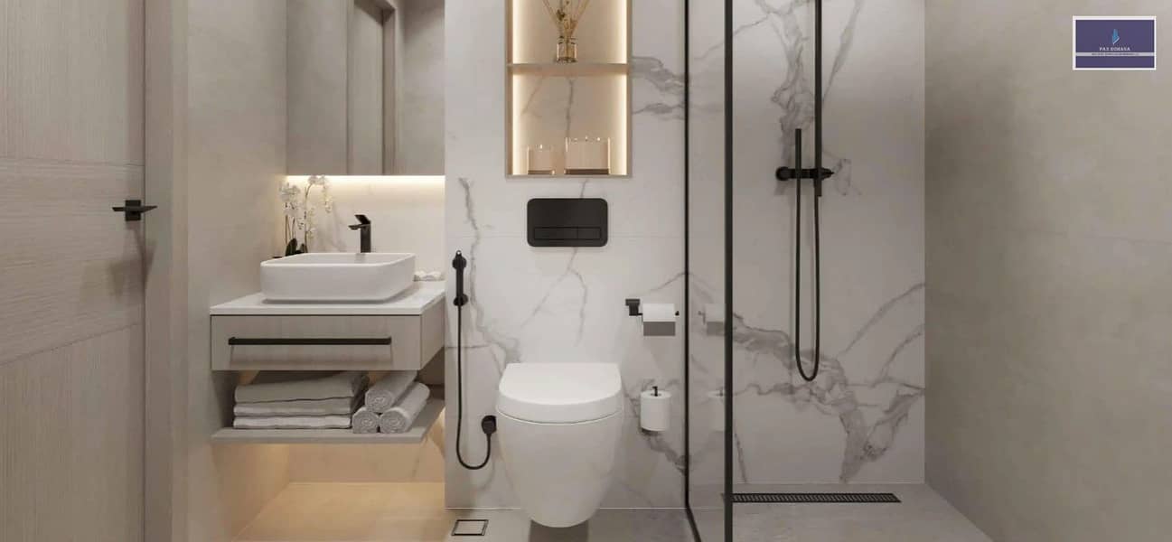 16 restroom. jpg