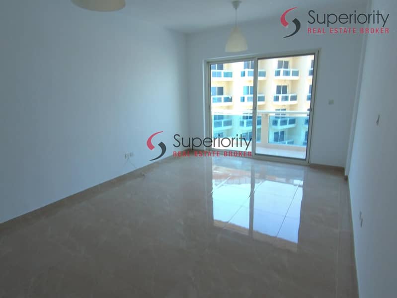 Hot Deal | Perfect Studio 4 Cheques