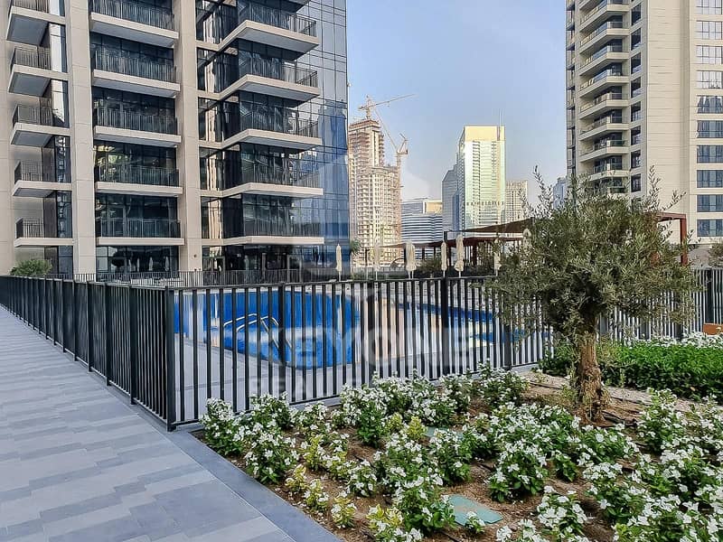 Boulevard Crescent 1 | Burj View | Huge 3BR+Maid