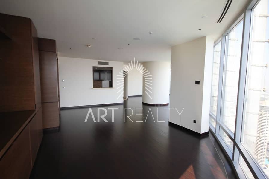 16 Living Room_03. jpg