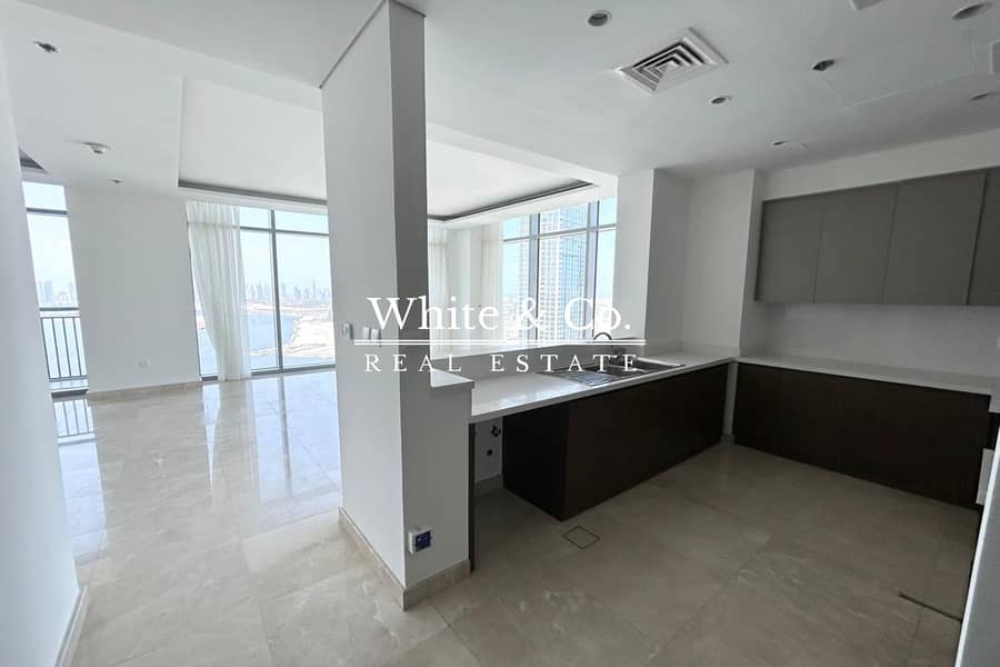 Penthouse | Spacious | Downtown Views - Image 6