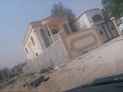 فيلا للبيع في عجمان مع الكهرباء والماء والتكييف فيلا للبيع في عجمان مع الكهرباء والماء والتكييف