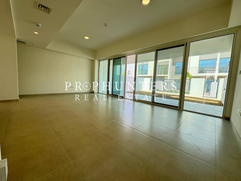BRAND NEW | 3BR+MAID | CLOSE TO ENTERANCE