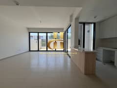 Prime Location | Next to Park | Vacant