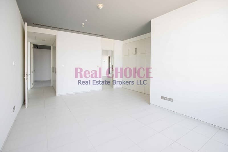 Rented Property|Spacious Mid Floor 1BR Apartment