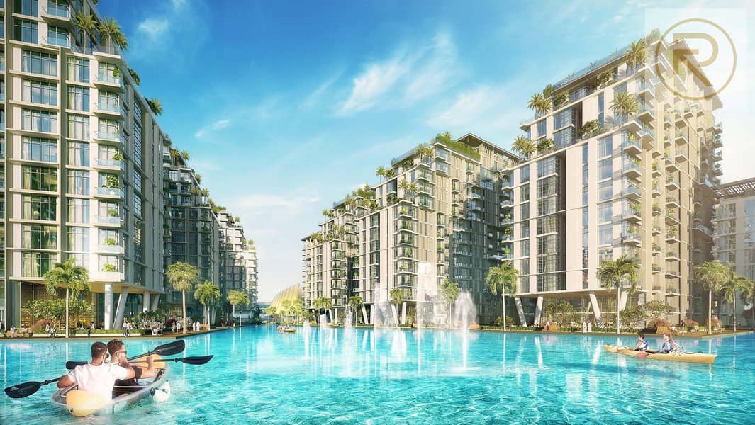 4 Brochure Venice5. jpg
