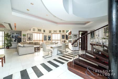 4 Bed Duplex | Marina Views | 2 Balconies 4 Bed Duplex | Marina Views | 2 Balconies